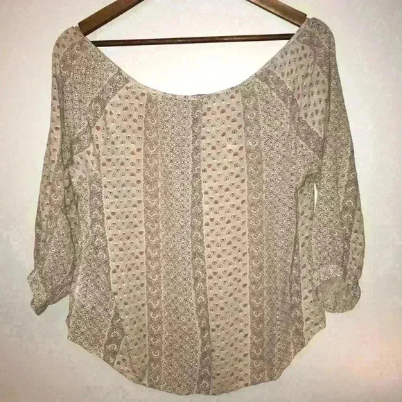 American Eagle Purple Floral Print Blouse Size: M - Picture 3 of 4